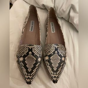 Steve Madden Flats